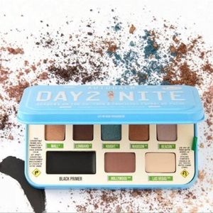 The balm cosmetics day2night palette